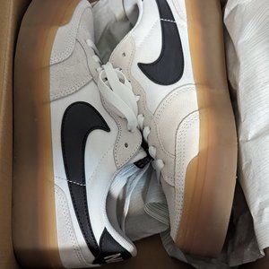 Nike SB Pogo